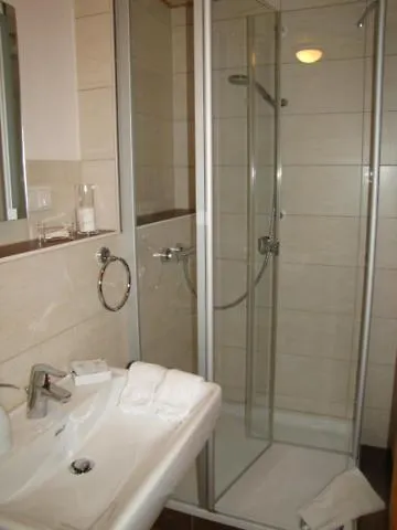 Zur Schlummerstube 3*