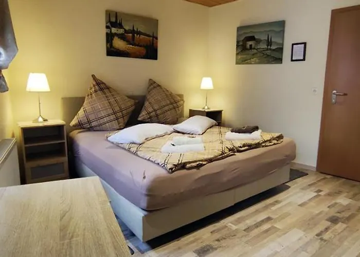 Zur Schlummerstube Casa de hóspedes Guntersblum